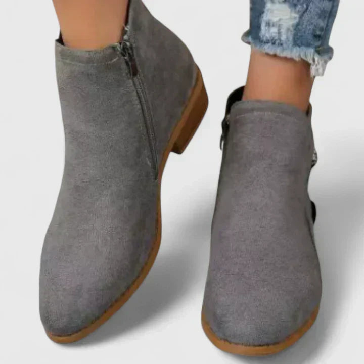 Kalvaya - Elegant Boots