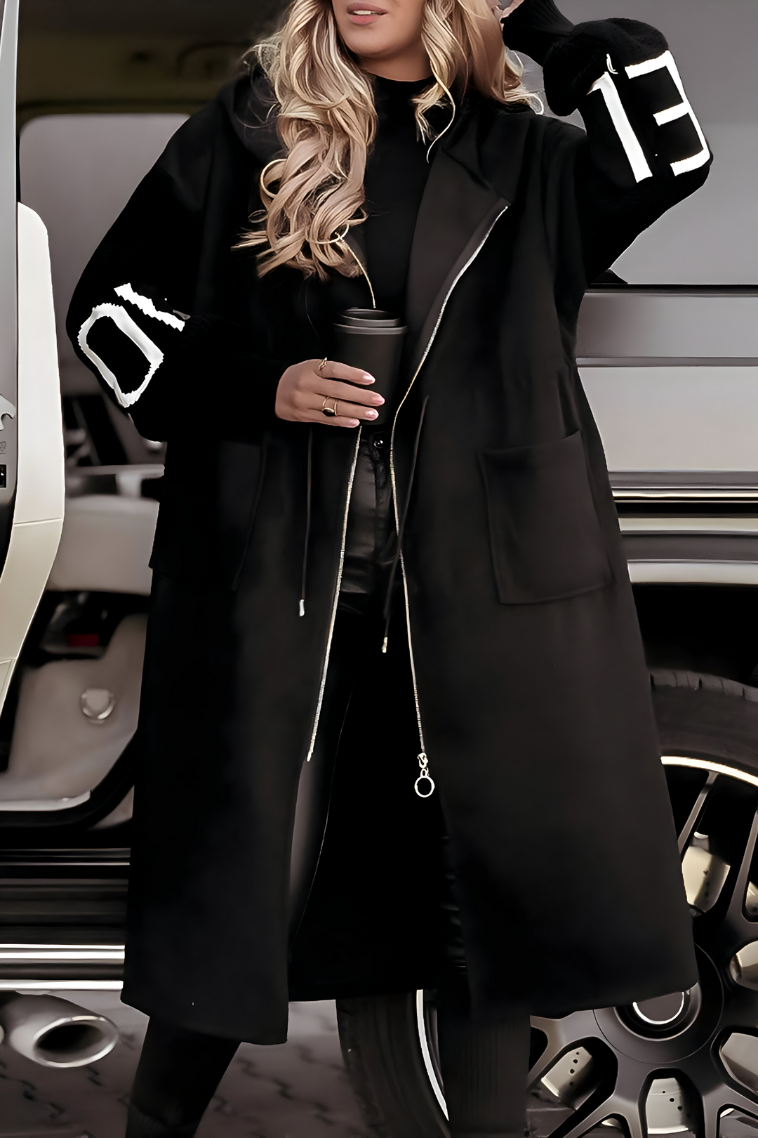 PEGGY - Women's Jacket with Knit Sleeves and Hood