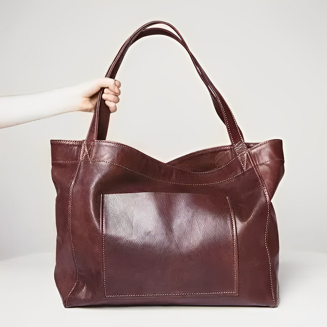 Clara | Timeless Handbag with Ample Storage