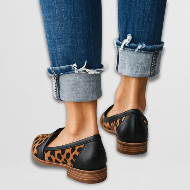 Nadia - Suede Slippers
