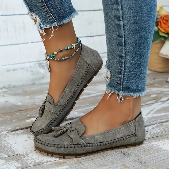 Madilyn™ | Relaxed Tassel Moccasins