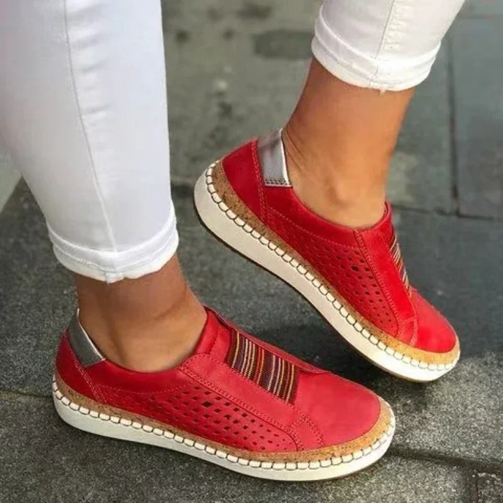 Yara™ | Cozy Walking Shoes for All-Day Comfort