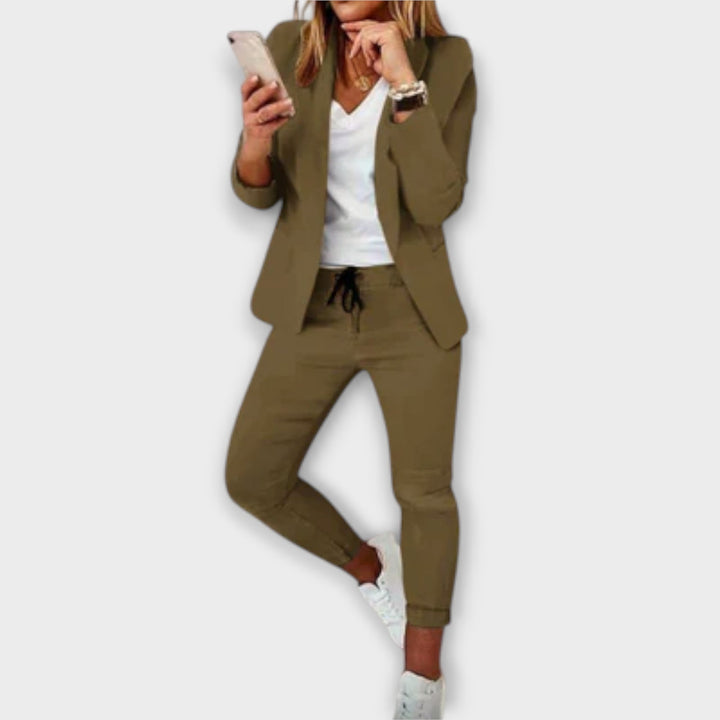 Elegant and Comfortable Blazer Set