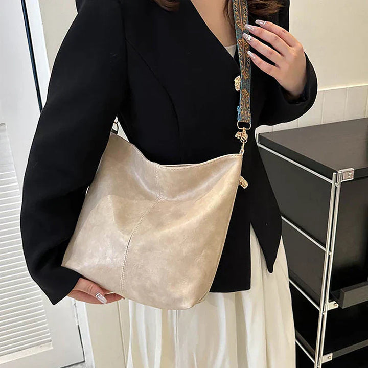 Sophia | Timeless Shoulder Bag with Customizable Patterned Strap