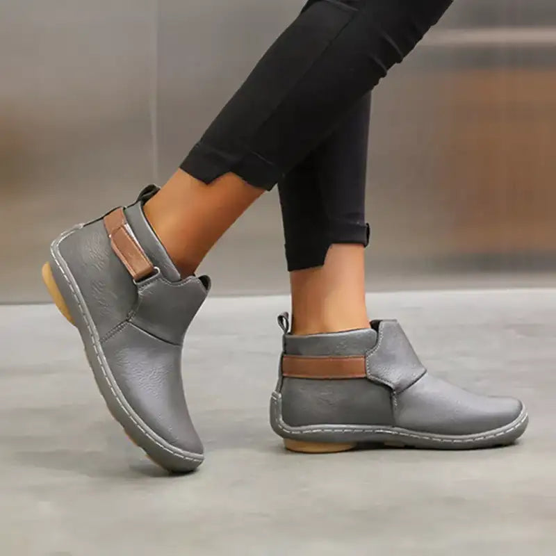 Naadine - Waterproof Orthopedic Boots for Ultimate Comfort