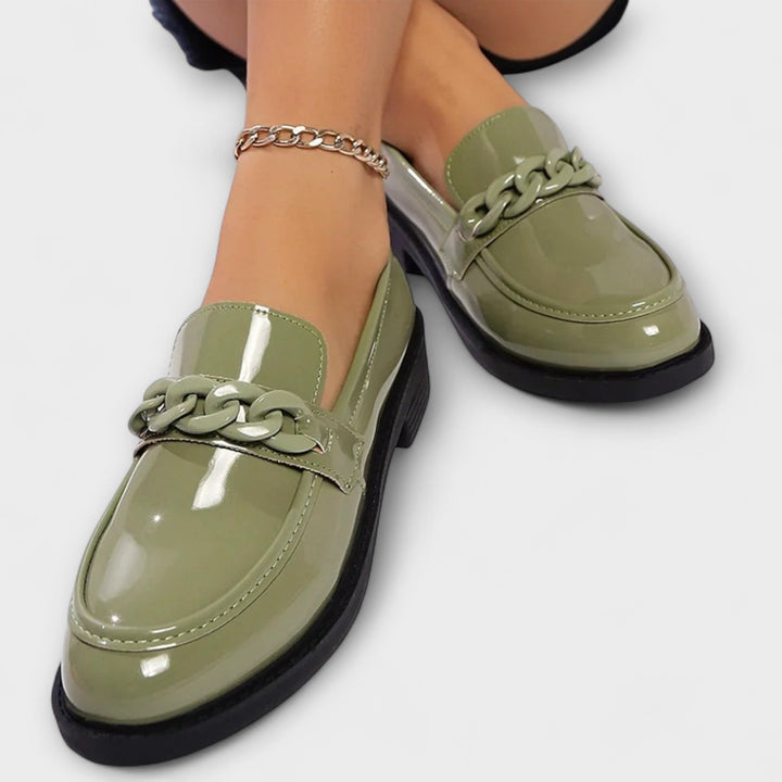 Lumi – Round Teen Shape, Casual Slipper