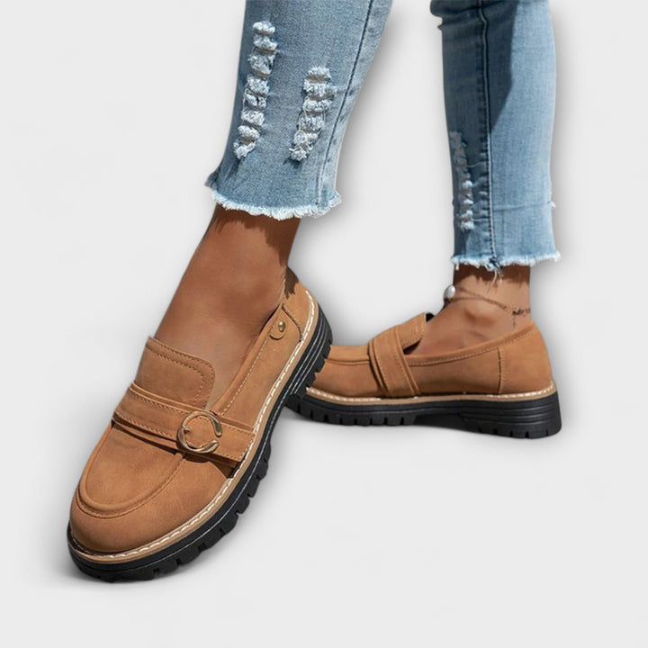Lora – Lightweight Slipper with Round Toe