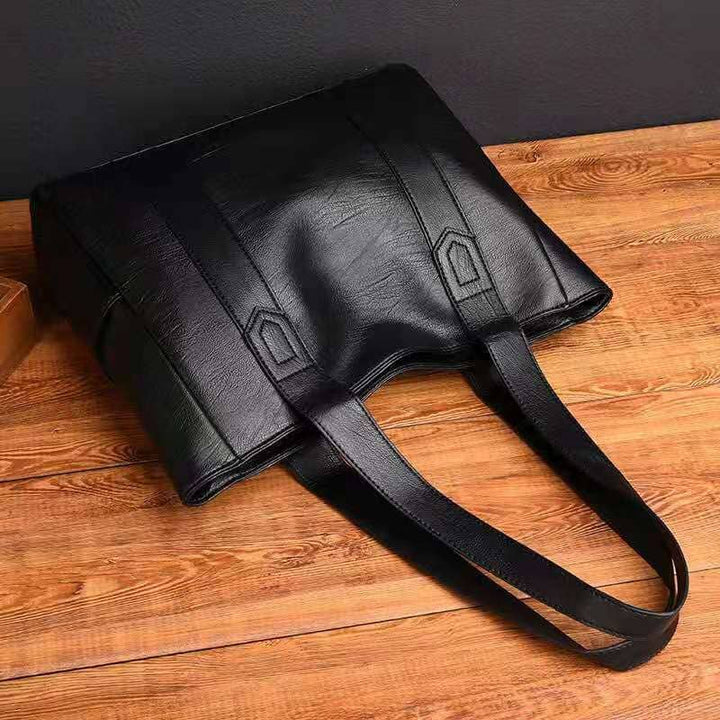 Annabelle | Spacious Vegan Tote Bag in Classic Design